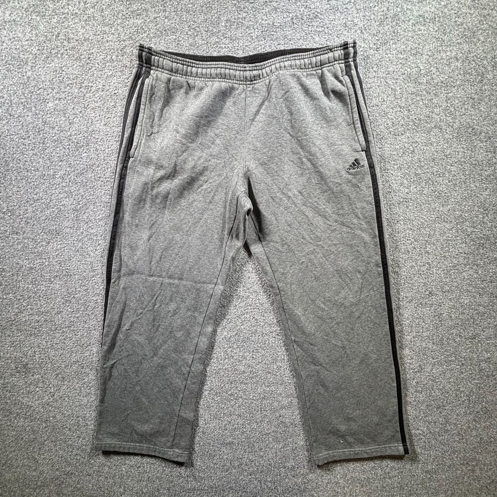 Adidas Essentials Mens Medium Gray 3 Stripe Fleece Athleisure Jogger Sweatpants